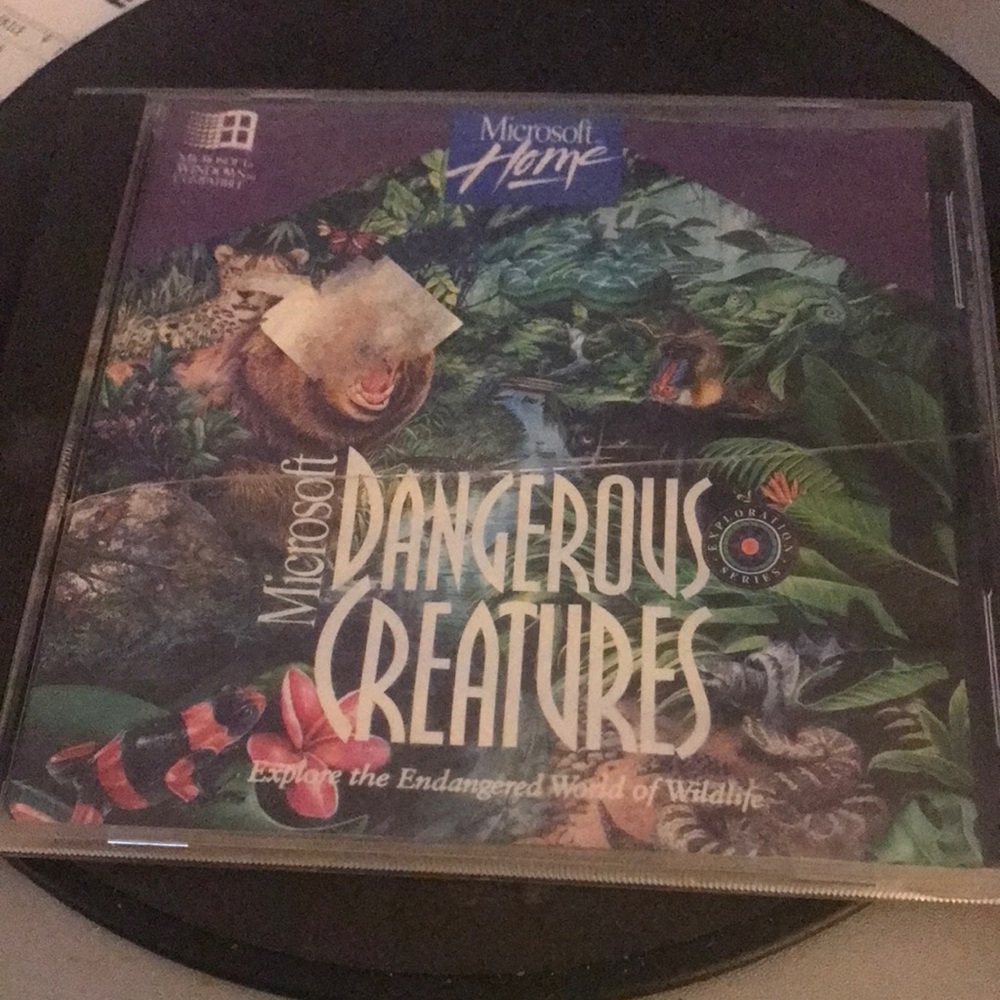 Microsoft Dangerous Creatures CD-ROM - Wildlife Exploration